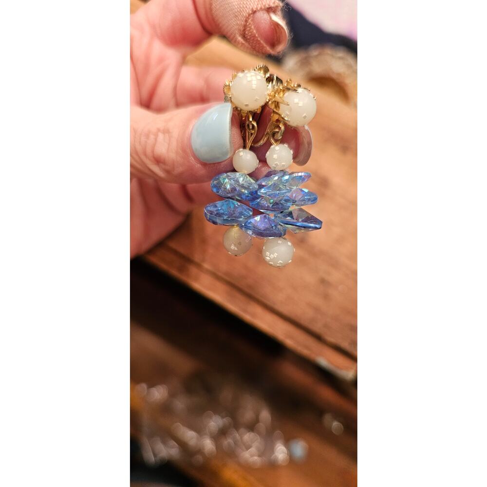 Vintage 1960's Vendome Crystal Clip-on Dangle Earrings With Confetti Faux Pearls